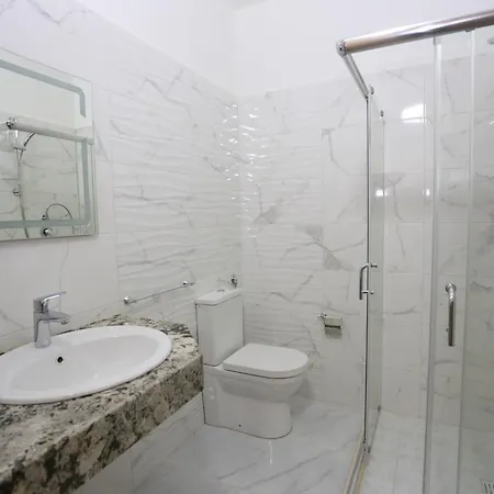 Albatros 3* Durrës