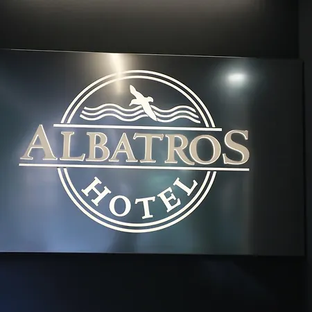 Albatros Hotell