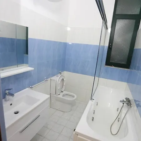 Hotell Albatros Durrës